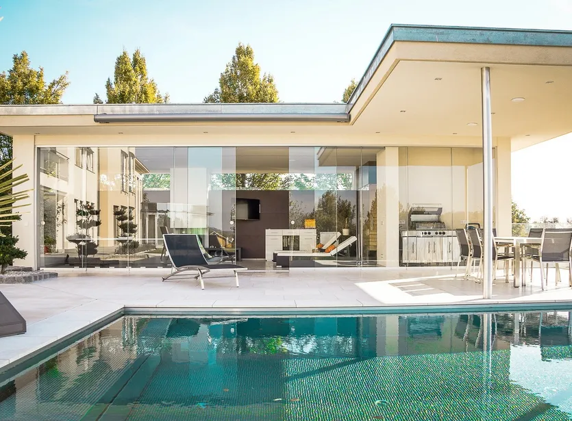 Moderne Villa mit Pool und Meerblick – slika 4
